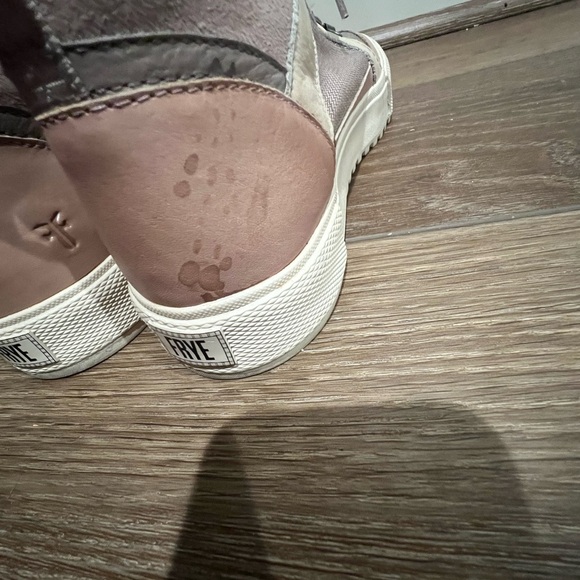 Women's Frye Gia Lug Trail Sneakers - Picture 9 of 15